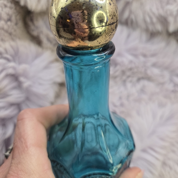 Avon Teal Glass Decanter Moon and Stars Collection - Picture 4 of 6